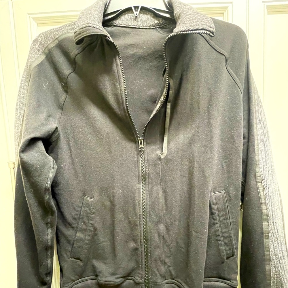 Lululemon jacket